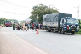 Hiện trường một vụ tai nạn giao thông. (Ảnh: Đậu Tất Thành/TTXVN)