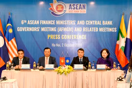 Họp báo kết quả Hội nghị Bộ trưởng Tài chính và Thống đốc Ngân hàng Trung ương ASEAN 2020. (Ảnh: Vietnam+)