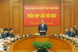 Chủ tịch nước Trần Đại Quang, Trưởng Ban Chỉ đạo cải cách Tư pháp Trung ương chủ trì và phát biểu khai mạc Phiên họp lần thứ nhất của Ban Chỉ đạo cải cách Tư pháp Trung ương. (Ảnh: Nhan Sáng/TTXVN)