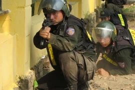 Diễn tập chống khủng bố. (Ảnh minh họa: Mạnh Minh/TTXVN)