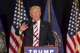 Ông Donald Trump phát biểu tại Windham, New Hampshire ngày 6/8 vừa qua. (Ảnh: AFP/TTXVN)