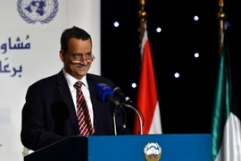 Đặc phái viên Liên hợp quốc về vấn đề Yemen Ismail Ould Cheikh Ahmed phát biểu trong cuộc họp báo ở Kuwait City ngày 26/5 vừa qua. (Ảnh: AFP/TTXVN)