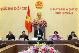 Chủ tịch Quốc hội Nguyễn Sinh Hùng phát biểu khai mạc Phiên họp thứ 44 của Ủy ban Thường vụ Quốc hội. (Ảnh: Nhan Sáng/TTXVN)