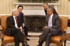 Tổng Bí thư Nguyễn Phú Trọng hội đàm với Tổng thống Hoa Kỳ Barack Obama tại Nhà Trắng ở Thủ đô Washington D.C, trong khuôn khổ chuyến thăm chính thức Hợp chủng quốc Hoa Kỳ vào tháng 7/2015. (Ảnh: Trí Dũng/TTXVN)