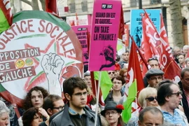 IMF cảnh báo Pháp khó đạt mục tiêu giảm thâm hụt ngân sách