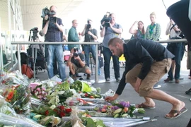 Lãnh đạo nhiều nước hối thúc giải quyết vụ rơi máy bay ở Ukraine