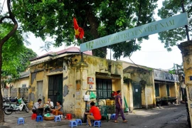 Cổng Hãng phim truyện Việt Nam tại số 4 Thụy Khuê - nơi từ lâu các nghệ sỹ không còn đến để làm công việc điện ảnh chuyên môn. (Ảnh minh họa)