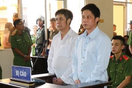 Các bị cáo tại phiên tòa. (Ảnh: Huỳnh Sử/TTXVN)