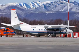 Một máy bay An-26 tại sân bay ở thành phố Patropavlovsk-Kamchatckiy thuộc Nga. (Ảnh: AFP/TTXVN)