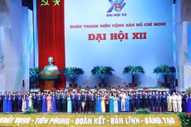 Ban Chấp hành Trung ương Đoàn khóa XII ra mắt đại hội. (Ảnh: Minh Đức/TTXVN)