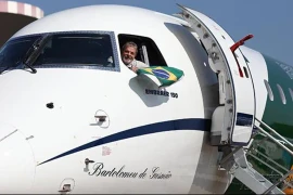 Tổng thống Brazil Luiz Inacio Lula da Silva trong một lần có mặt trên chuyên cơ Aerolula. (Nguồn: Globo)