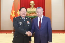 Tổng Bí thư Tô Lâm tiếp Phó Chủ tịch Quân ủy Trung ương Trung Quốc Trương Hựu Hiệp. (Ảnh: Thống Nhất/TTXVN)