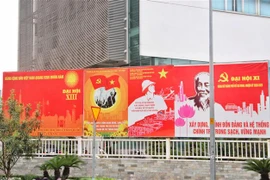 Pano chào mừng Đại hội đại biểu toàn quốc lần thứ XIII của Đảng tại đường Võ Thị Sáu (Quận 3, Thành phố Hồ Chí Minh). (Ảnh: Thu Hương/TTXVN)