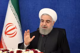 Tổng thống Iran Hassan Rouhani (ảnh) hối thúc chính quyền mới của Mỹ quay lại Thỏa thuận hạt nhân năm 2015 và dỡ bỏ các biện pháp trừng phạt nhằm vào Tehran. (Ảnh: AFP/TTXVN)