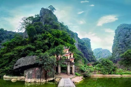 Chùa Bích Động - Cổ tự giữa lòng di sản thế giới Tràng An