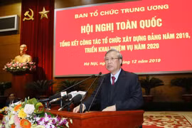 Đồng chí Trần Quốc Vượng, Ủy viên Bộ Chính trị, Thường trực Ban Bí thư phát biểu chỉ đạo hội nghị. (Ảnh: Phương Hoa/TTXVN)