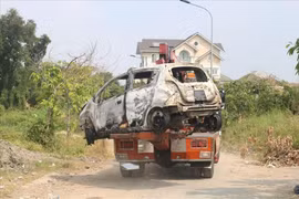 Nghi can giết người, đốt xe tại TP.HCM có thể là người Hàn Quốc