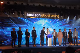 "Thương mại điện tử Xuyên biên giới: Kỷ nguyên bứt phá” là một sáng kiến do Amazon khởi xướng, được Bộ Công Thương bảo trợ nội dung. (Ảnh: Đức Duy/Vietnam+)