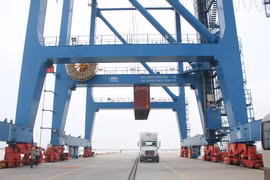 Thu hút đầu tư vào ngành logistics, tạo động lực thúc đẩy xuất nhập khẩu hàng hóa. (Ảnh: PV/Vietnam+)