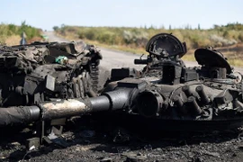 Xung đột bùng phát ở Ukraine, 3 binh sĩ chính phủ tử trận