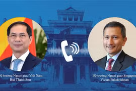 Bộ trưởng Bộ Ngoại giao Bùi Thanh Sơn điện đàm với người đồng cấp Singapore Vivian Balakrishnan, ngày 7/9/2021. (Ảnh: TTXVN)