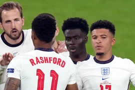 Marcus Rashford, Bukayo Saka và Jadon Sancho trở thành nạn nhân của các hành vi phân biệt chủng tộc, sau khi đội tuyển Anh thua cuộc trước đối thủ Italy trong trận chung kết EURO 2020. (Nguồn: skysports.com)