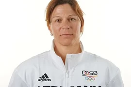 Huấn luyện viên Kim Raisner. (Nguồn: dailymail.co.uk)