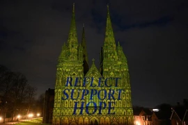 Anh kỷ niệm 1 năm ngày áp đặt lệnh phong tỏa đầu tiên do COVID-19