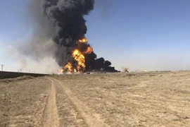 Cháy nhiều tàu chở dầu ở cảng biên giới Afghanistan-Iran