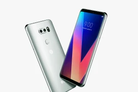 Mẫu điện thoại V30 của LG. (Ảnh: Wired)