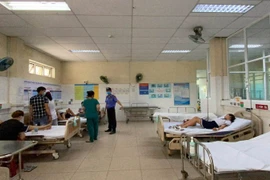 Đà Nẵng: Hơn 30 học sinh nhập viện, nghi ngộ độc do chơi đất nặn