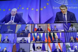 Cuộc họp trực tuyến của các nhà lãnh đạo EU. (Ảnh: Reuters)