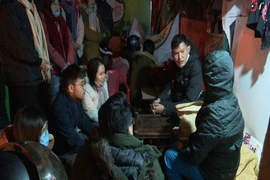 Nhóm tình nguyện mang cái Tết ấm áp cho người vô gia cư