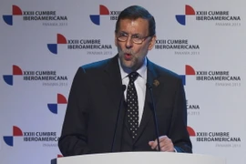 Thủ tướng Tây Ban Nha xin lỗi vì bê bối tham nhũng của đảng cầm quyền