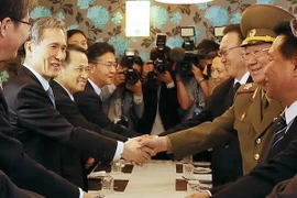 Tổng thống Hàn Quốc kêu gọi liên Triều có đối thoại thường xuyên