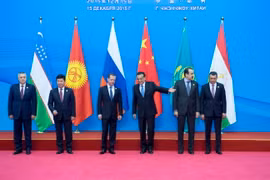 Thủ tướng các nước thành viên SCO tại hội nghị ngày 15/12. (Ảnh: THX/TTXVN)