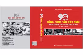Ra mắt sách ảnh '90 năm Đảng Cộng sản Việt Nam (1930-2020)'