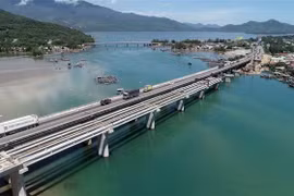 Cầu Hải Vân 2, cây cầu dài nhất trên tuyến thi công hầm đường bộ Hải Vân 2, thuộc địa phận tỉnh Thừa Thiên-Huế và Đà Nẵng, dự kiến hoàn thành trong quý 4/2020. (Ảnh: Huy Hùng/TTXVN)