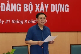 Bí thư Thành ủy Hà Nội Vương Đình Huệ phát biểu. (Ảnh: TTXVN)