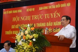 Ông Phạm Minh Chính, Uỷ viên Bộ Chính trị, Bí thư Trung ương Đảng, Trưởng Ban Tổ chức Trung ương phát biểu chỉ đạo Hội nghị. (Ảnh: Diễm Quỳnh/TTXVN)