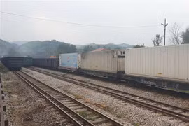 Toa hàng hóa nông sản tại Ga đường sắt quốc tế Đồng Đăng (Lạng Sơn). (Ảnh: Quang Duy/TTXVN)