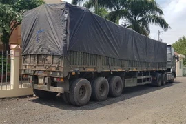 Chiếc xe container do tài xế Trịnh Xuân Thắng điều khiển khi có chất ma túy trong cơ thể. (Ảnh: Đậu Tất Thành/TTXVN)
