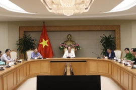 Bộ trưởng, Chủ nhiệm Văn phòng Chính phủ Mai Tiến Dũng chủ trì cuộc họp. (Ảnh: Văn Điệp/TTXVN)