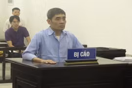 Dùng thủ đoạn xin cấp lại đăng ký xe để lừa đảo, chiếm đoạt tiền tỷ