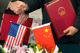 Mỹ sẽ sẽ áp đặt những hạn chế mới đối với một số hoạt động xuất khẩu sang Trung Quốc. (Nguồn: AFP)