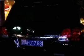 Nghệ An thông tin về việc doanh nghiệp tặng xe cho Tỉnh ủy