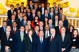 Thủ tướng Nguyễn Xuân Phúc tiếp đoàn Hội đồng Doanh nghiệp Hoa Kỳ​-ASEAN. (Ảnh: Thống Nhất/TTXVN)