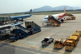 Máy bay của các hãng hàng không đậu tại sân bay quốc tế Đà Nẵng. (Ảnh: Huy Hùng/TTXVN)