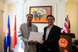 Tấm lòng của kiều bào ở Anh với biển đảo quê hương