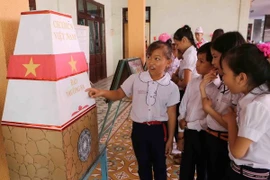 Thiếu nhi tỉnh Đắk Lắk thi vẽ tranh về biển, đảo quê hương 